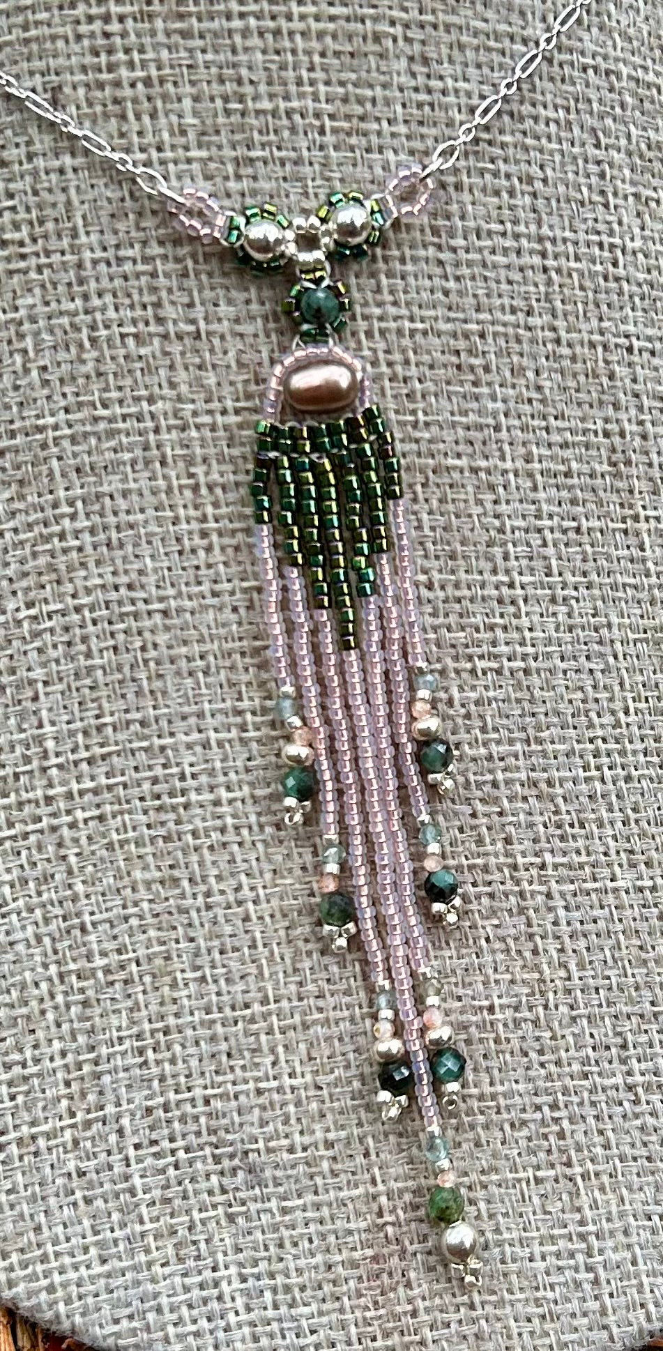 Pearl flame necklace